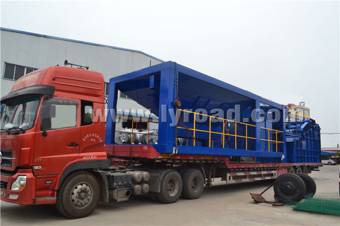 LB1000 asphalt mixing plant was transported to Shennongjia